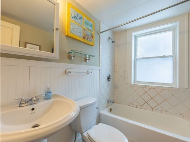 2634 Mayfield Road, Unit 1, Cleveland, OH 44106 Photo 24