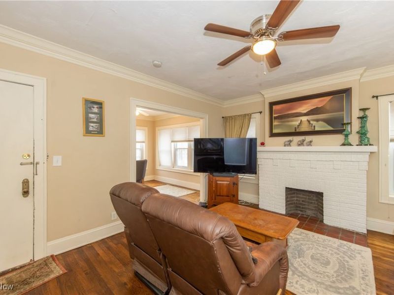 2634 Mayfield Road, Unit 1, Cleveland, OH 44106 Photo 4