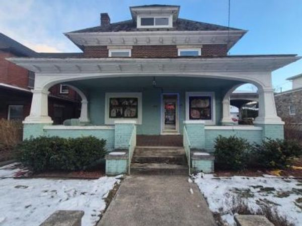 220 E MAIN STREET, PALMYRA, PA 17078