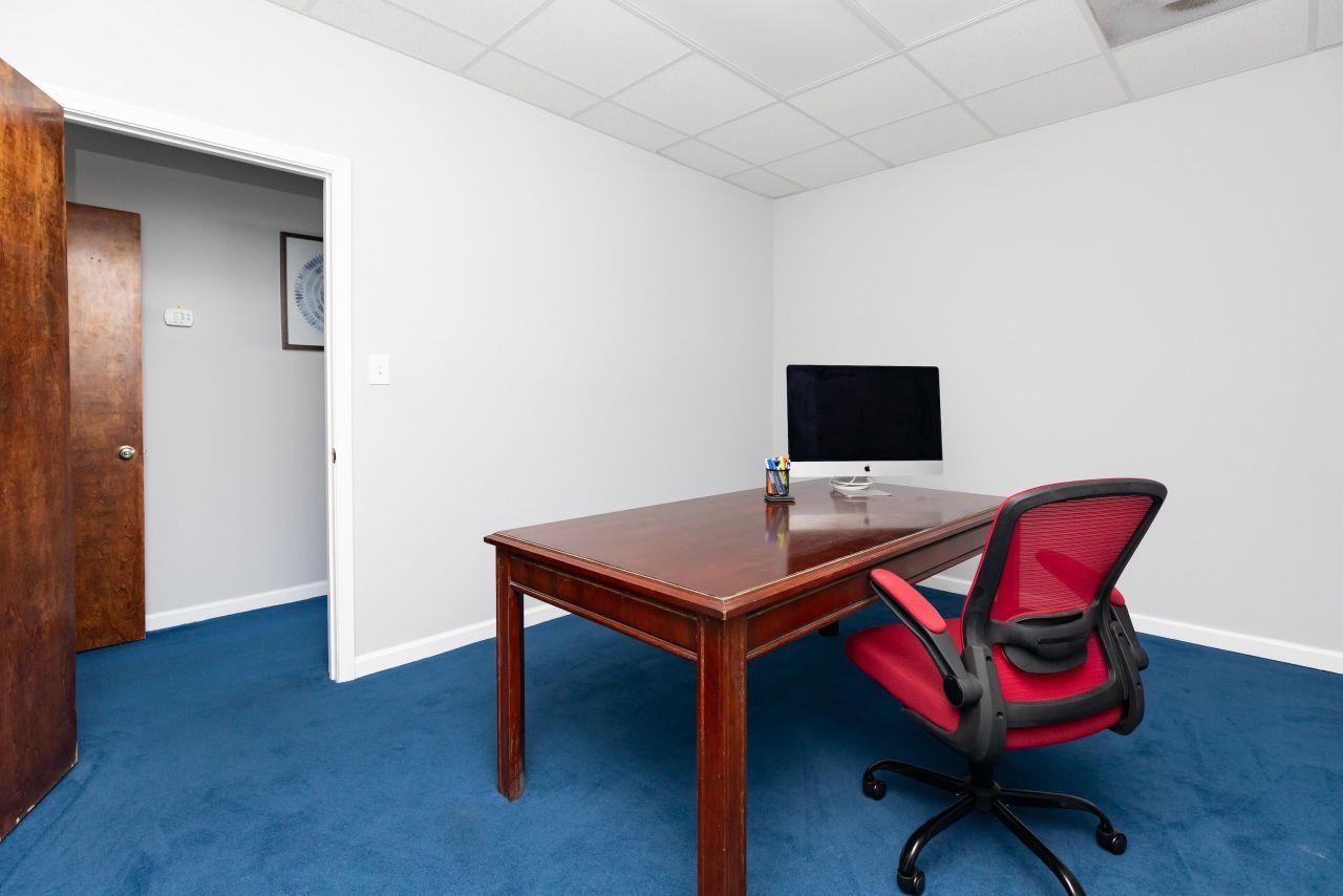 1075 E Montague Avenue Photo 14