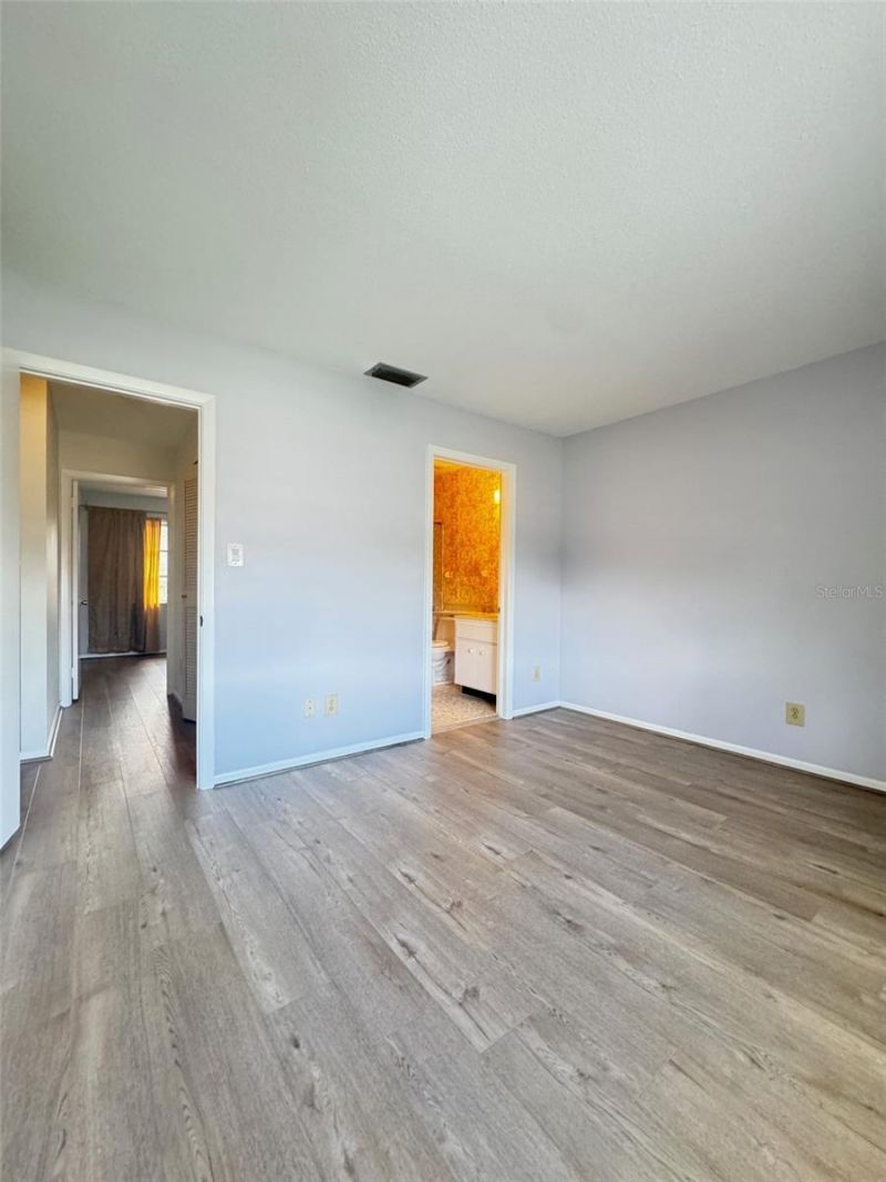 210 Elliot Avenue, Unit 135, Sarasota, FL 34232 Photo