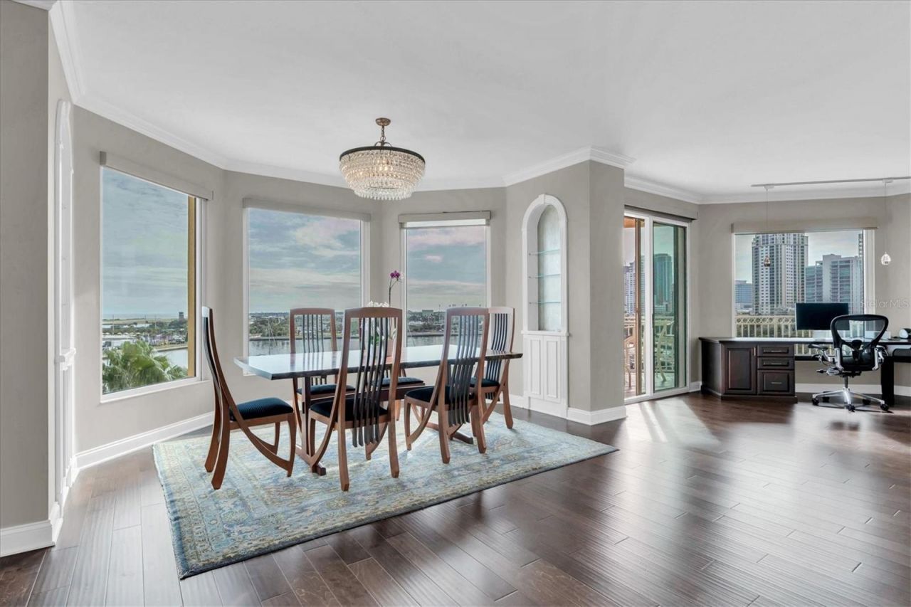 555 5th Avenue Ne, Unit 711, Saint Petersburg, FL 33701 Photo