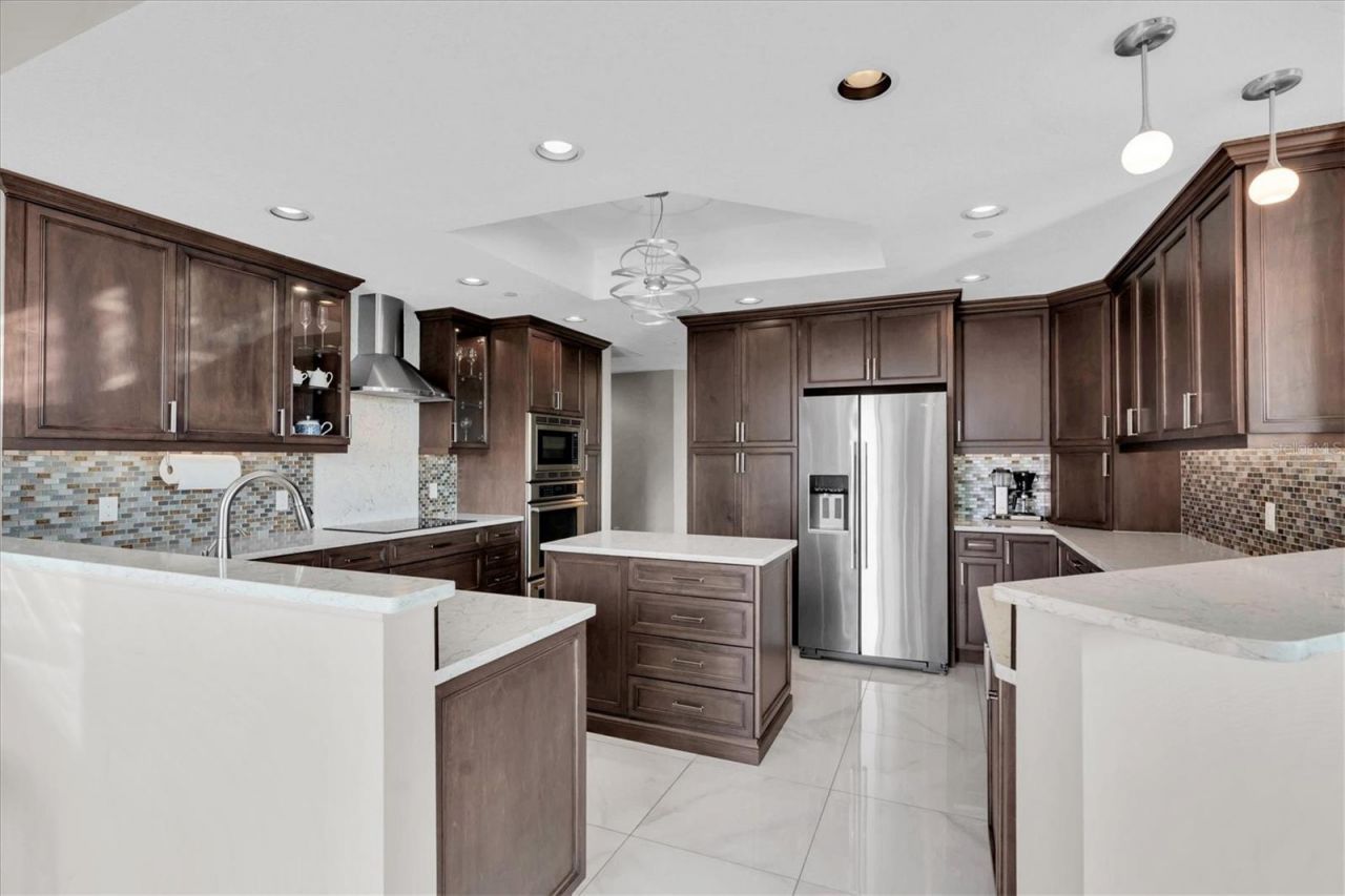 555 5th Avenue Ne, Unit 711, Saint Petersburg, FL 33701 Photo