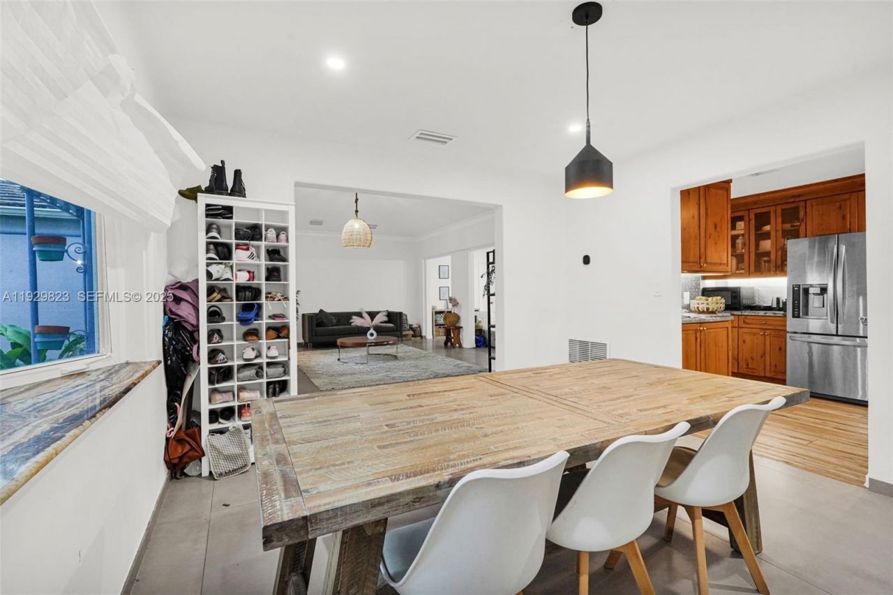 900 Tyler St, Hollywood, FL 33019 Photo