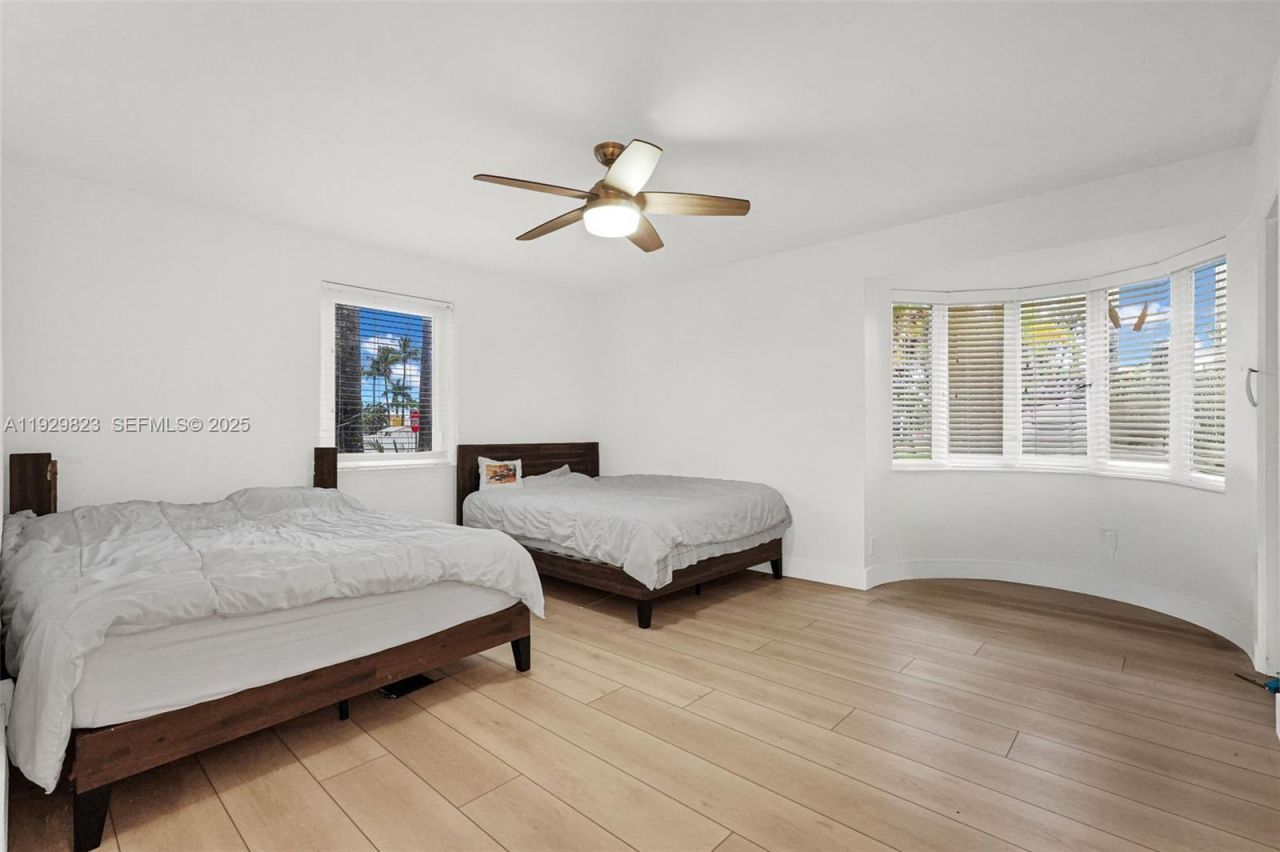 900 Tyler St, Hollywood, FL 33019 Photo