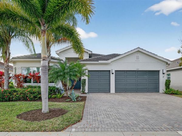 11051 SW Ivory Springs Ln, Port St. Lucie, FL 34987