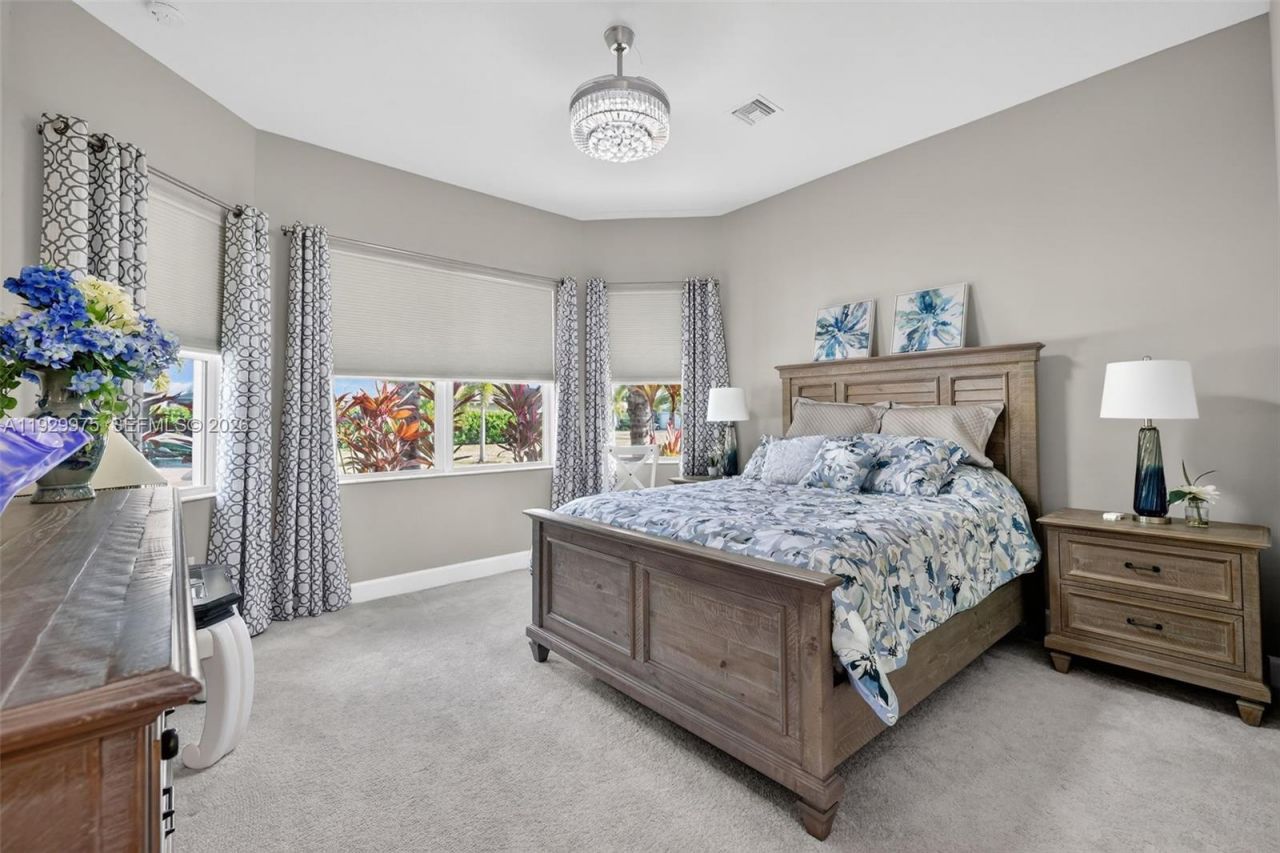 11051 SW Ivory Springs Ln, Port Saint Lucie, FL 34987 Photo