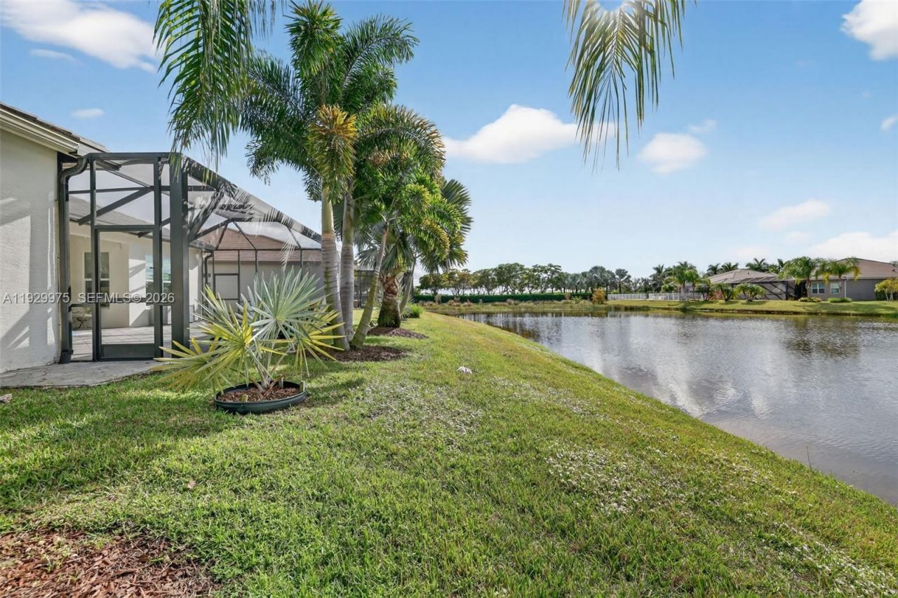 11051 SW Ivory Springs Ln, Port Saint Lucie, FL 34987 Photo