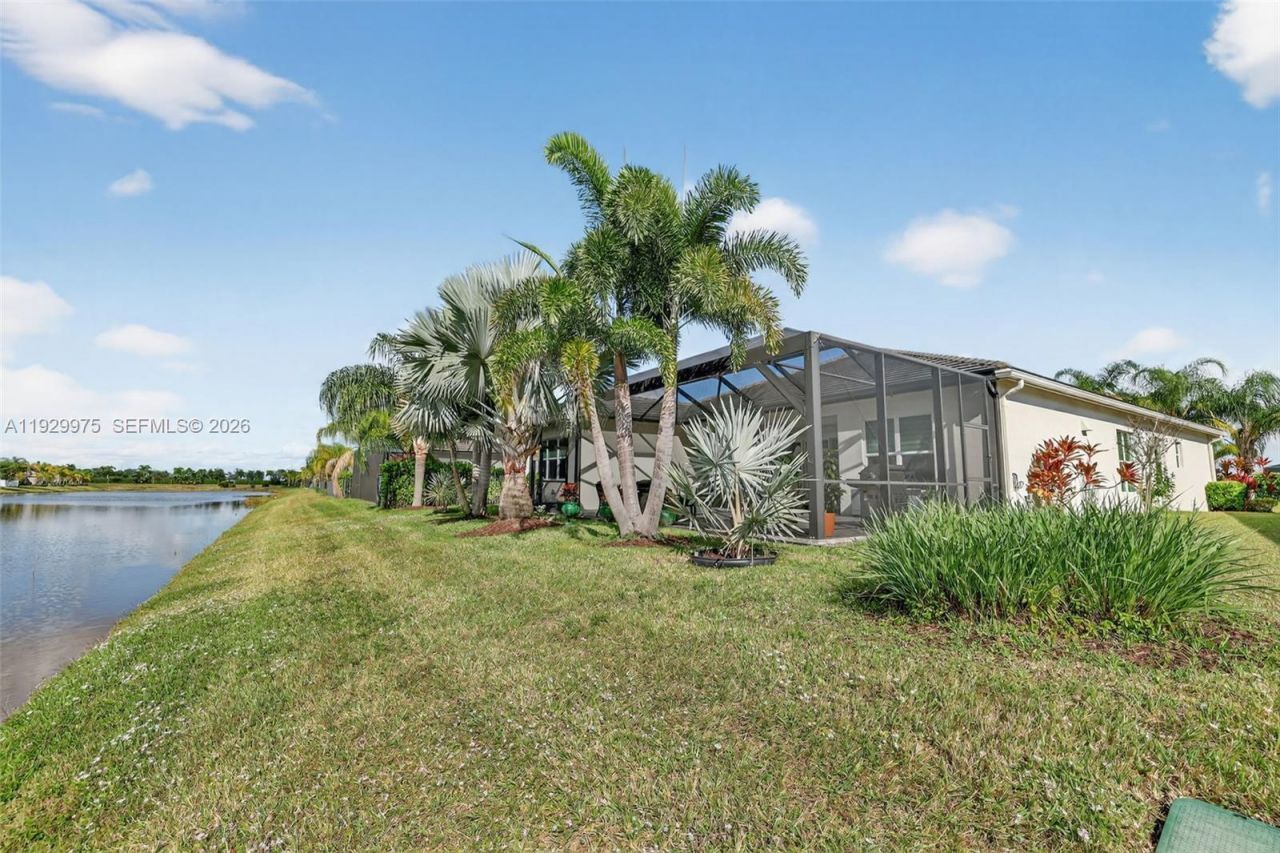 11051 SW Ivory Springs Ln, Port Saint Lucie, FL 34987 Photo