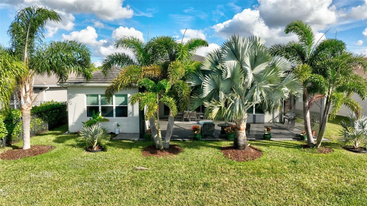11051 SW Ivory Springs Ln, Port Saint Lucie, FL 34987 Photo