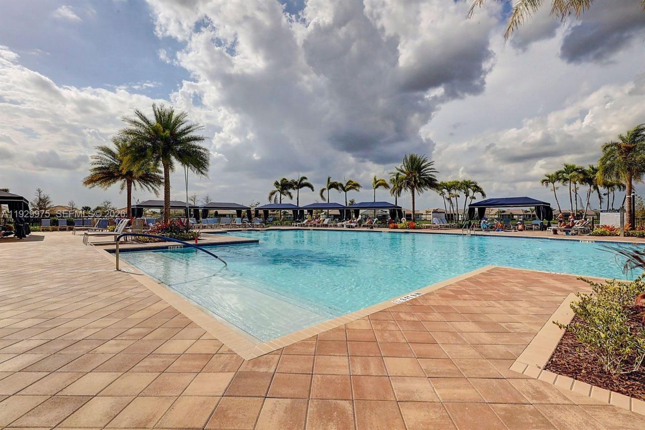 11051 SW Ivory Springs Ln, Port Saint Lucie, FL 34987 Photo