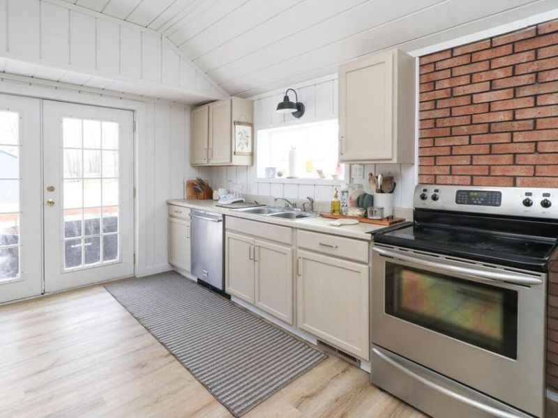 185 N Broadway Street , Shelby, OH 44875 Photo 13