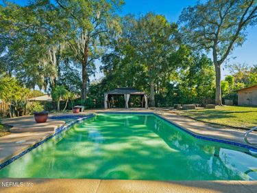 3511 HERMITAGE Road E, Jacksonville, FL 32277