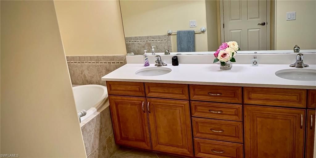 11761 Adoncia Way, Unit 3907, Fort Myers, FL 33912 Photo