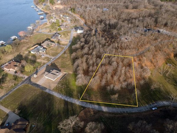 S 597 Trail Trail, Grove, OK 74344