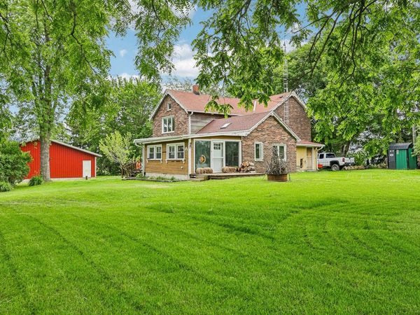 N2302 N Kohn Road, Reeseville, WI 53579