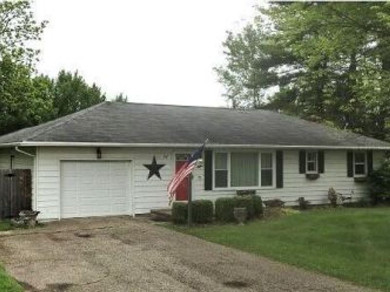 110 Cherry Lane, New Concord, OH 43762 Photo 1