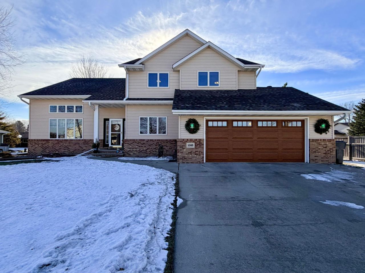 1085 Briarwood Drive, Worthington, MN 56187