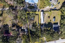 1816 Battery Island Drive photo 4