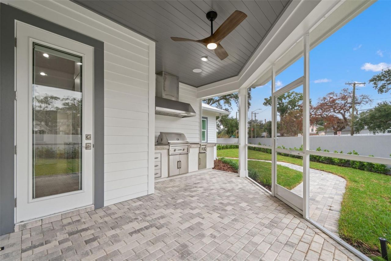 4202 W Woodmere Road, Tampa, FL 33609 Photo