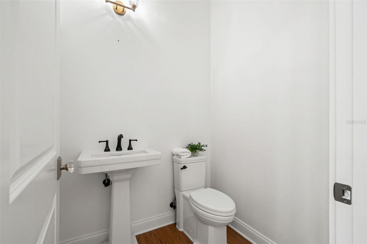4202 W Woodmere Road, Tampa, FL 33609 Photo