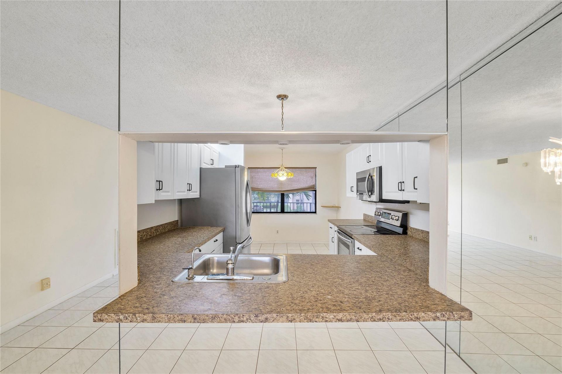 2606 NW 104th Avenue, Unit 208, Sunrise, FL 33322 Photo