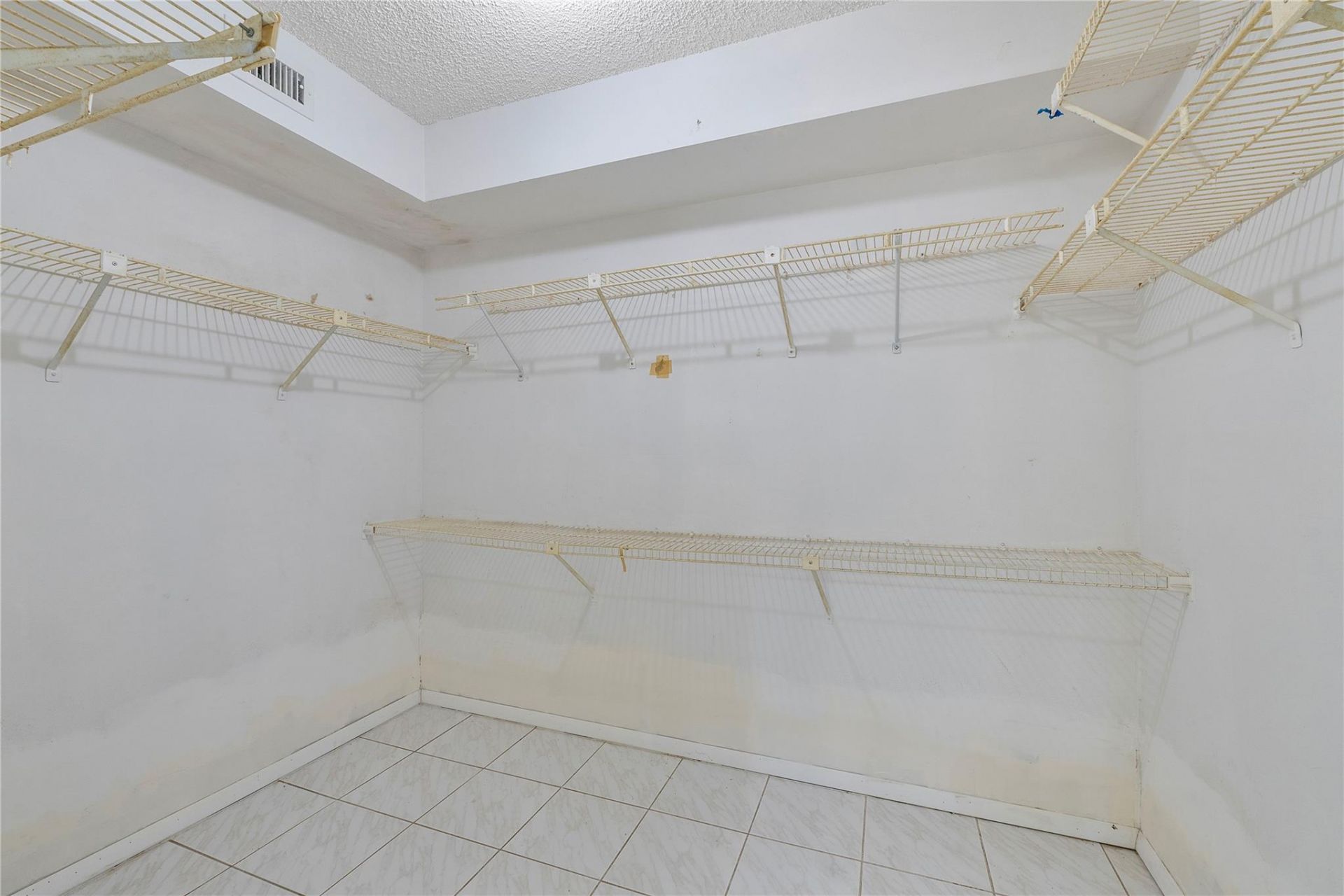2606 NW 104th Avenue, Unit 208, Sunrise, FL 33322 Photo