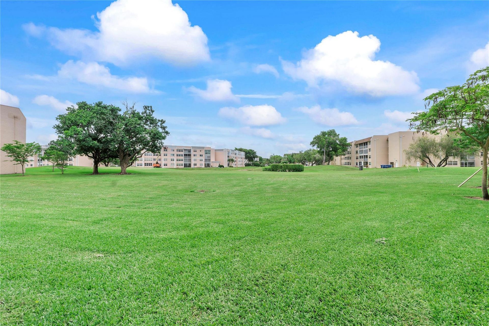 2606 NW 104th Avenue, Unit 208, Sunrise, FL 33322 Photo