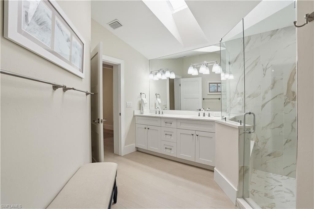 4882 Regal Dr, Bonita Springs, FL 34134 Photo