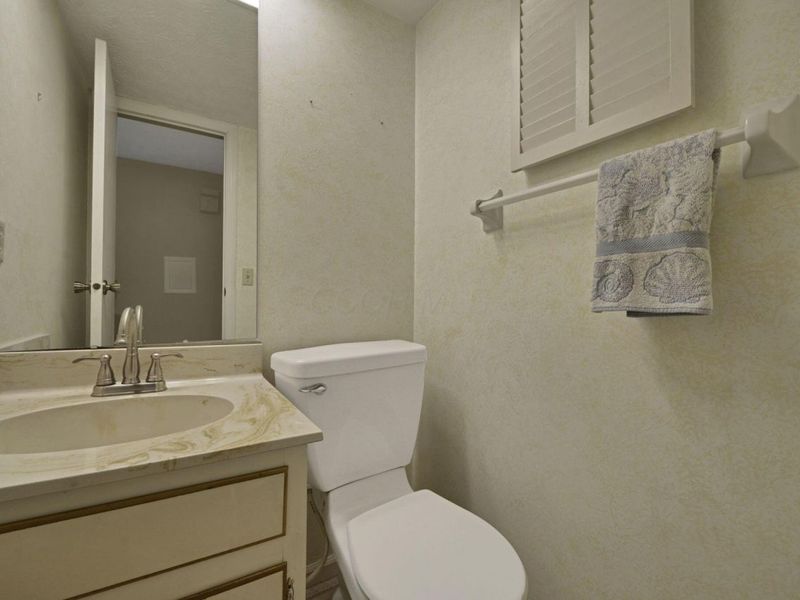 5108 Ranstead Court, Columbus, OH 43220 Photo 7