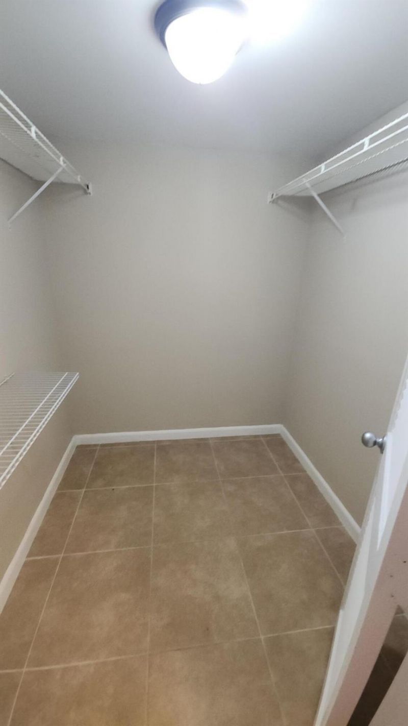 2025 Lavers Circle, Unit D303, Delray Beach, FL 33444 Photo