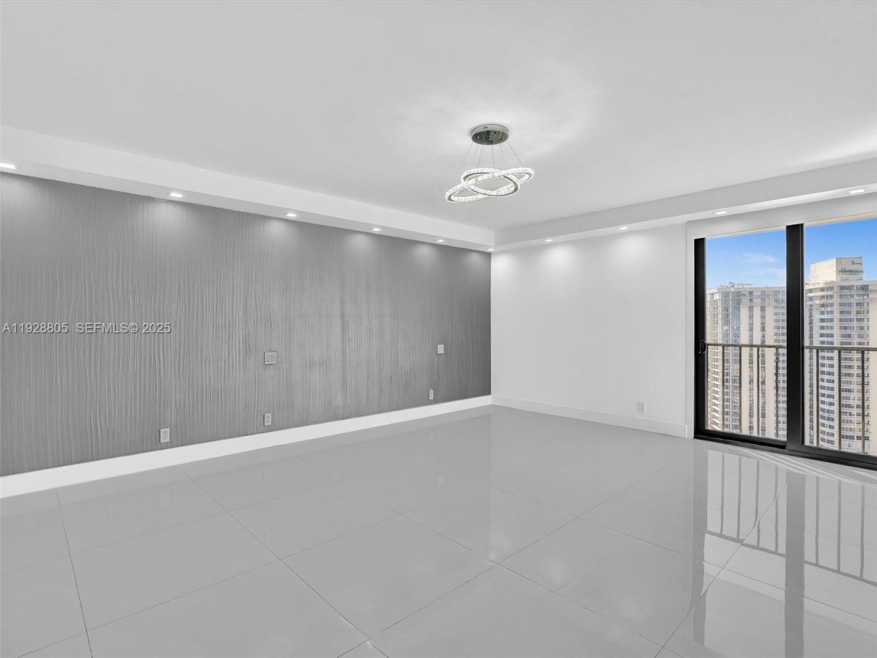 19667 Turnberry Way, Unit 27D, Aventura, FL 33180 Photo