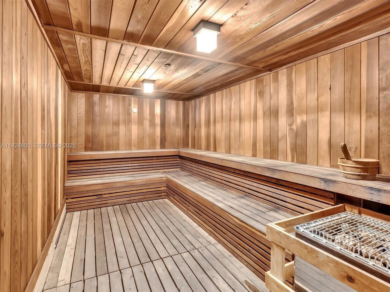 19667 Turnberry Way, Unit 27D, Aventura, FL 33180 Photo