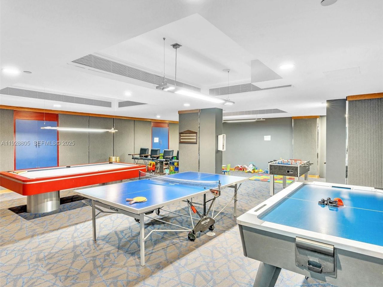 19667 Turnberry Way, Unit 27D, Aventura, FL 33180 Photo