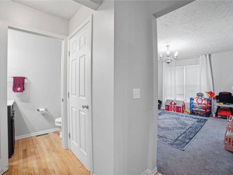 2279 Becket Circle, Stow, OH 44224 Photo 12