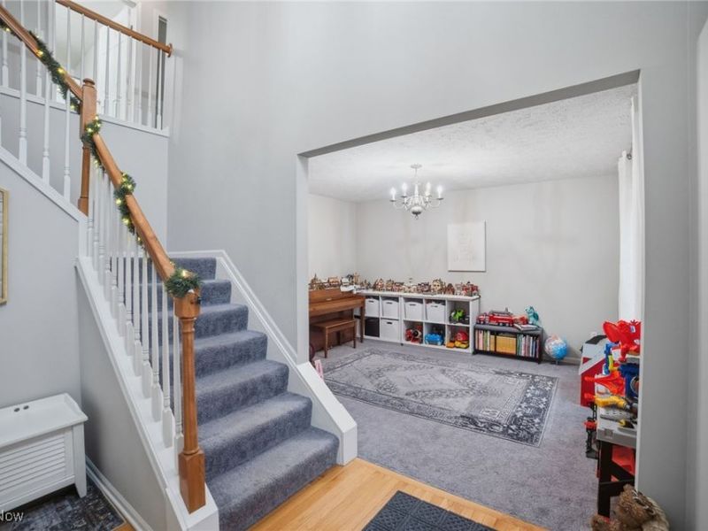 2279 Becket Circle, Stow, OH 44224 Photo 7