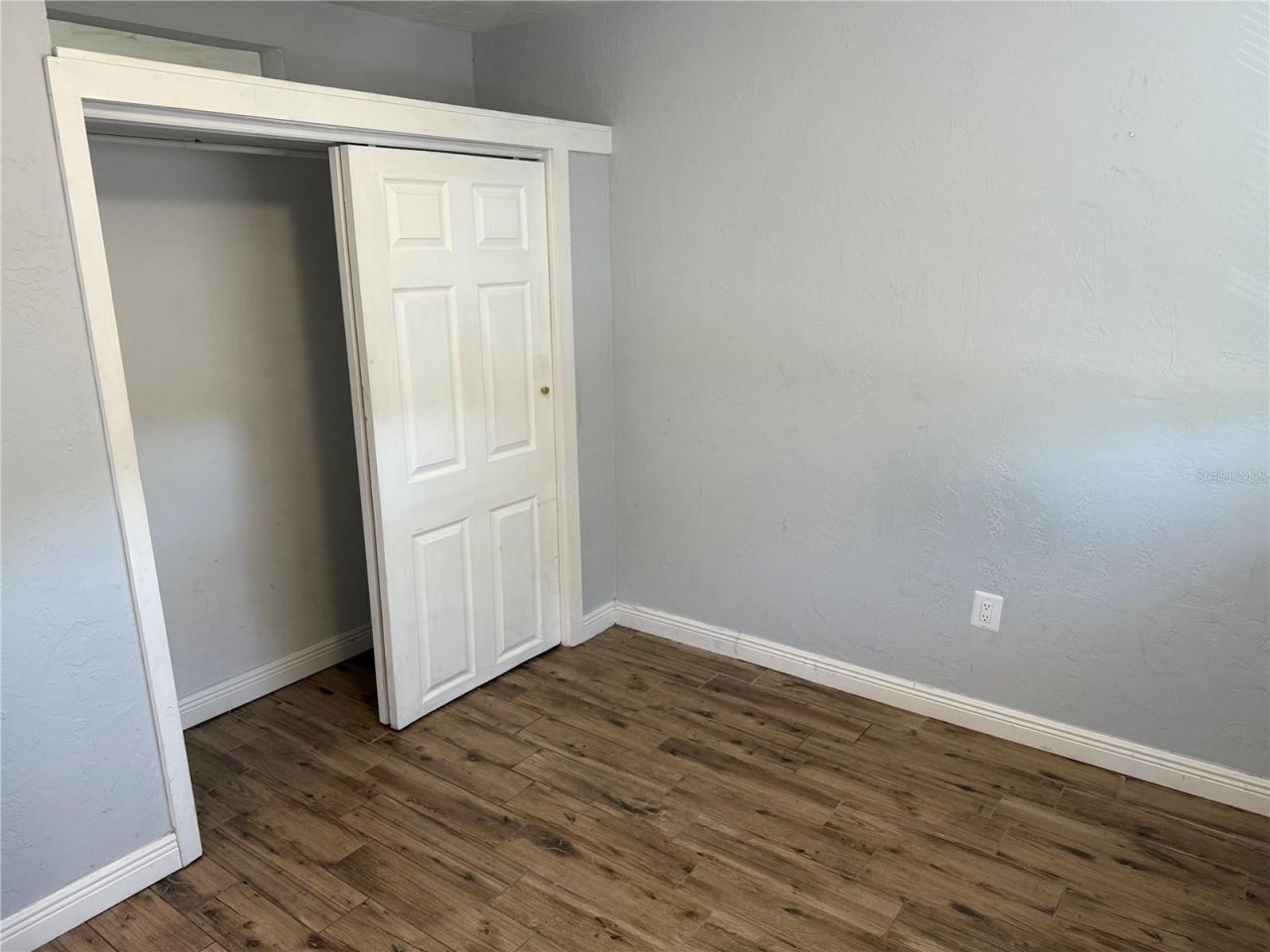 2807 41st Avenue N, Unit 3, Saint Petersburg, FL 33714 Photo