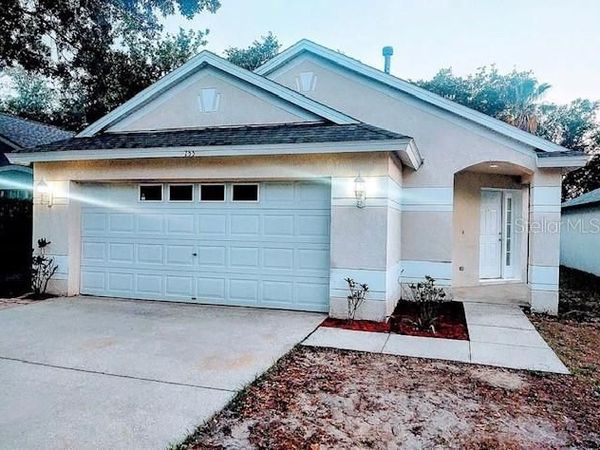 755 CAPE COD CIRCLE, VALRICO, FL 33594