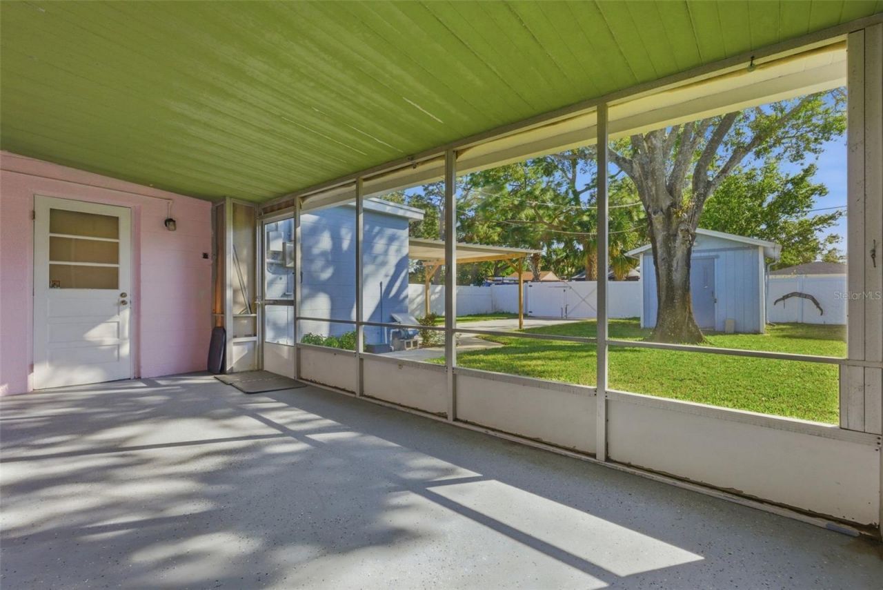 828 89th Avenue N, Saint Petersburg, FL 33702 Photo