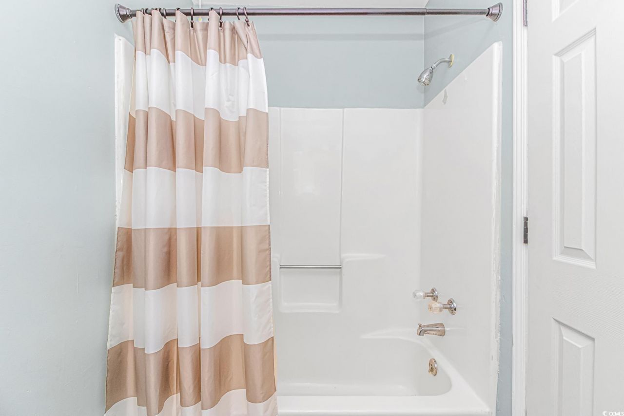 3700 Golf Colony Lane Photo 20