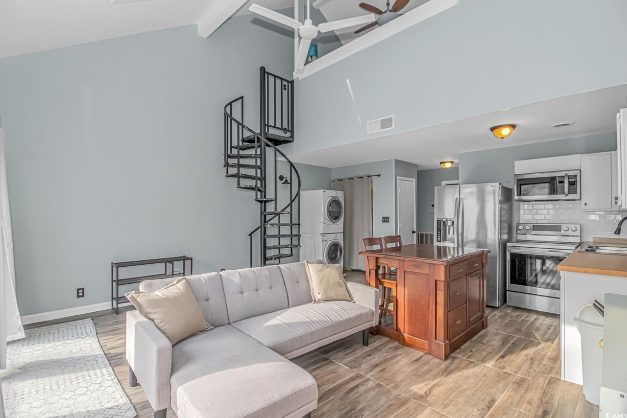 3700 Golf Colony Lane Photo 8