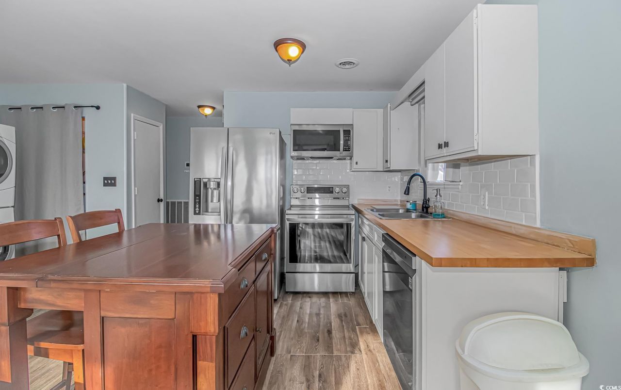 3700 Golf Colony Lane Photo 9