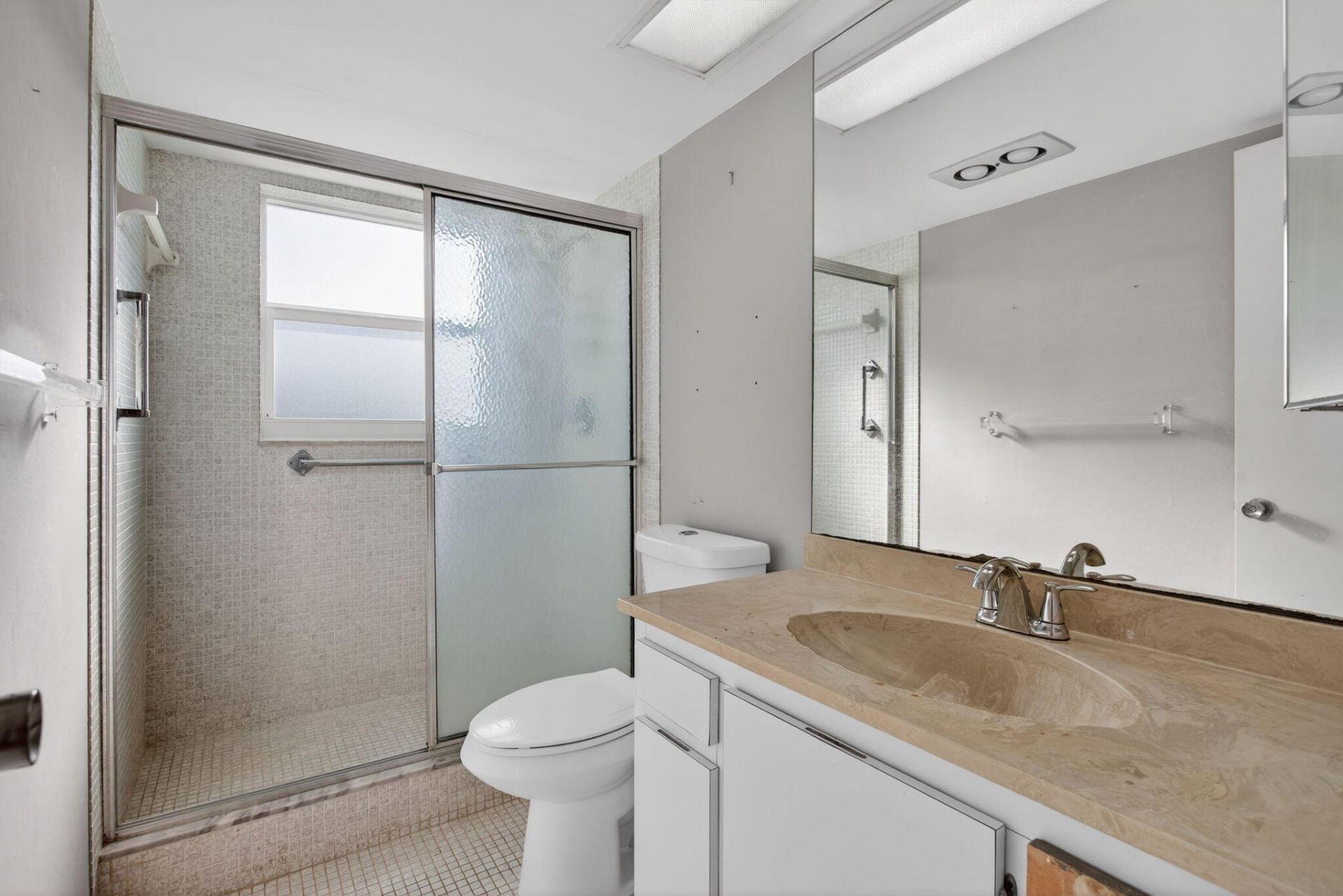 555 Oaks Lane, Unit 207, Pompano Beach, FL 33069 Photo