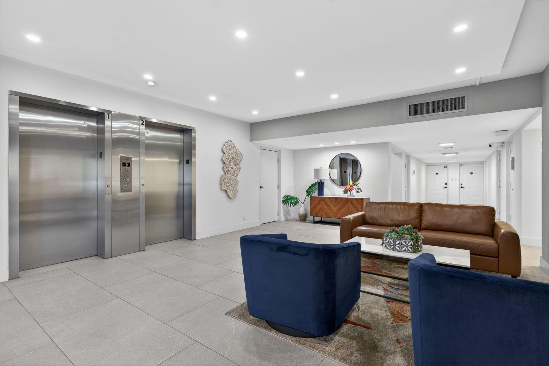 555 Oaks Lane, Unit 207, Pompano Beach, FL 33069 Photo