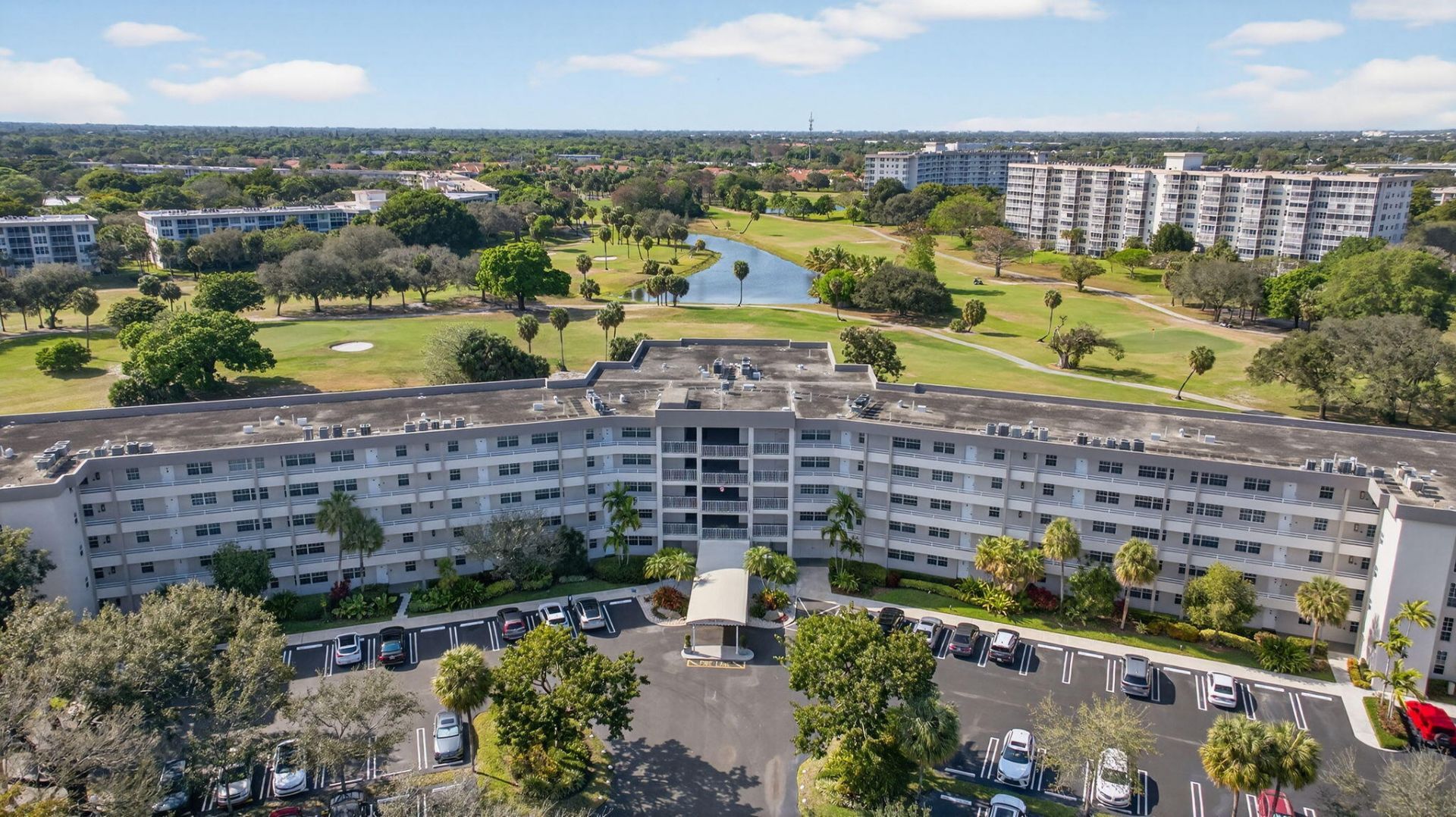 555 Oaks Lane, Unit 207, Pompano Beach, FL 33069 Photo