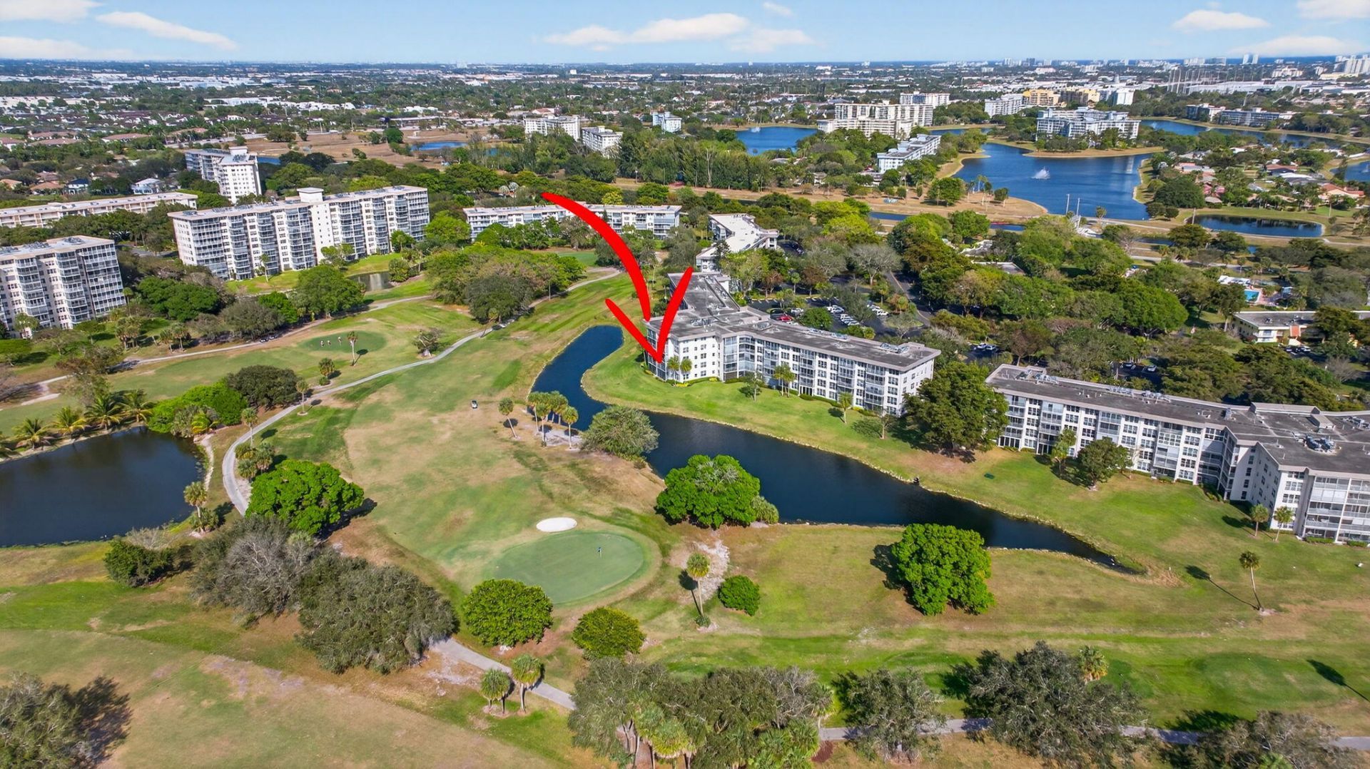 555 Oaks Lane, Unit 207, Pompano Beach, FL 33069 Photo