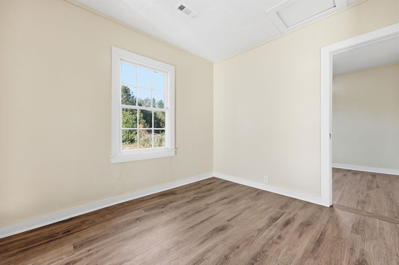 111 Carver Street Photo 22