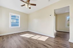 111 Carver Street photo 4