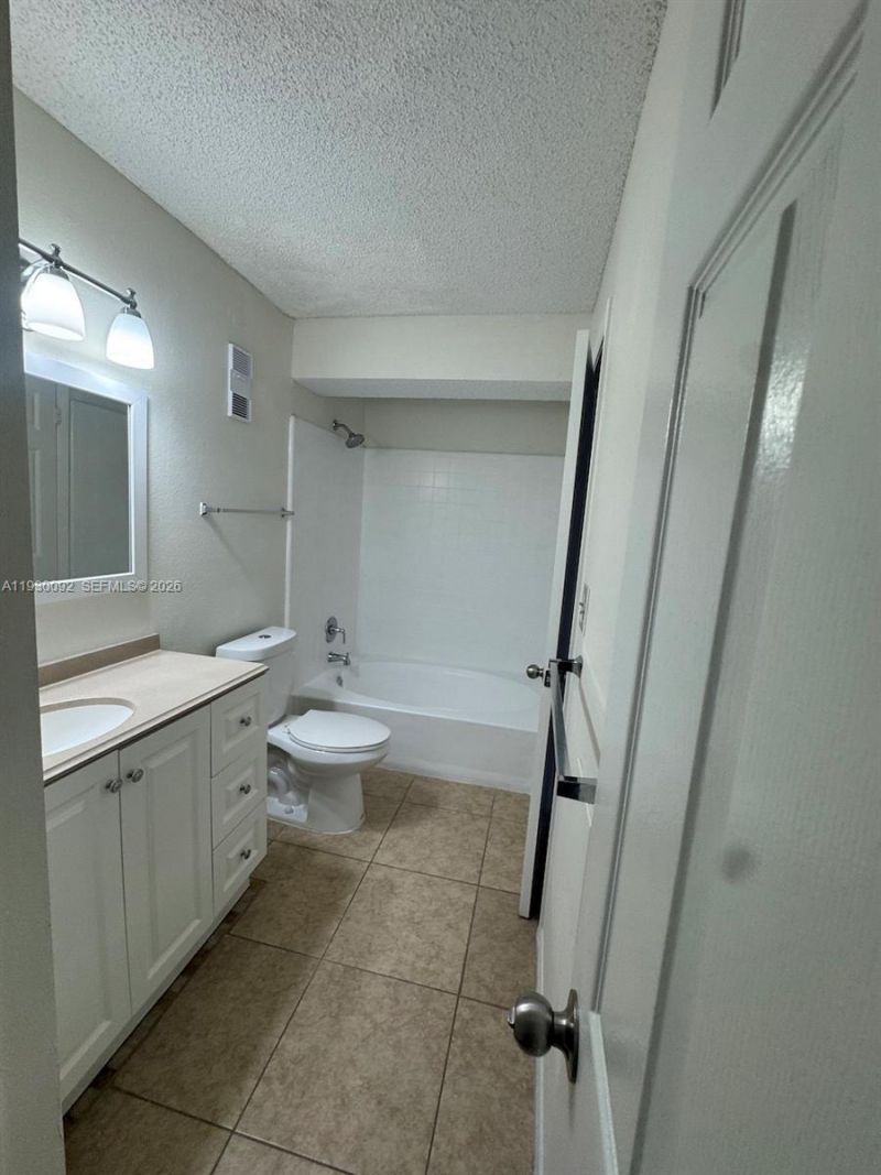 10501 SW 155, Unit 1121, Miami, FL 33196 Photo