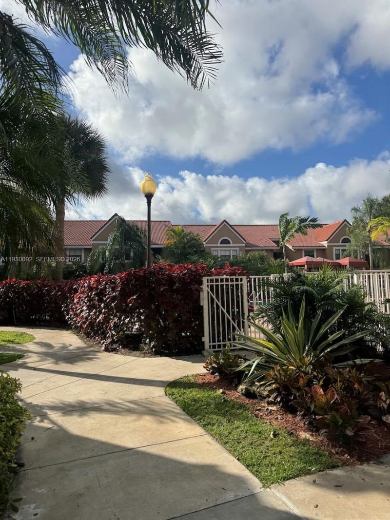 10501 SW 155, Unit 1121, Miami, FL 33196 Photo